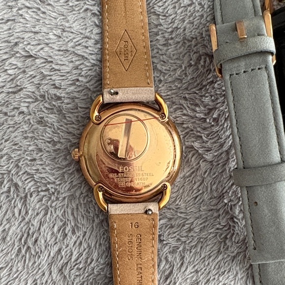 Fossil Rose Gold Watch with Gray and Black Straps